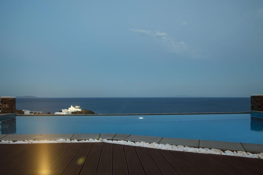 Selana Suites Chrisopigi  Buitenkant foto